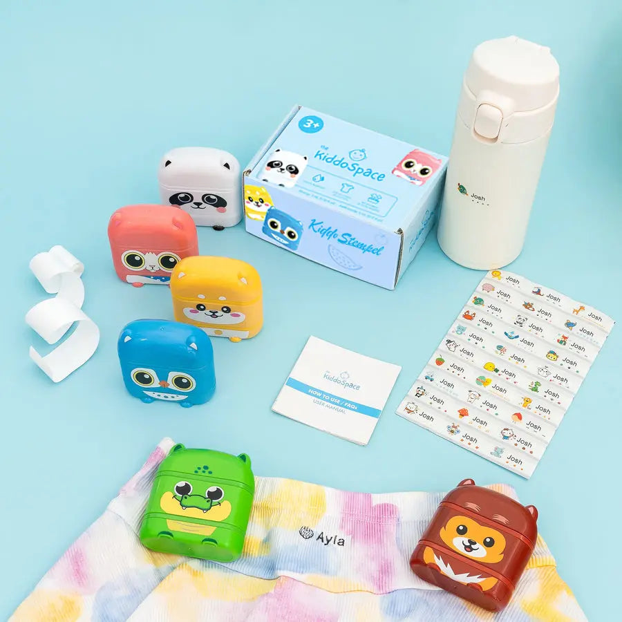 KiddoStempel 2.0 – Startpakke Stempel - TheKiddoSpace NO | Navnestempler for Klær, Organisatorer og Leker